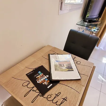 D'hote Kalango Proche De La Plage-piscine Homestay *