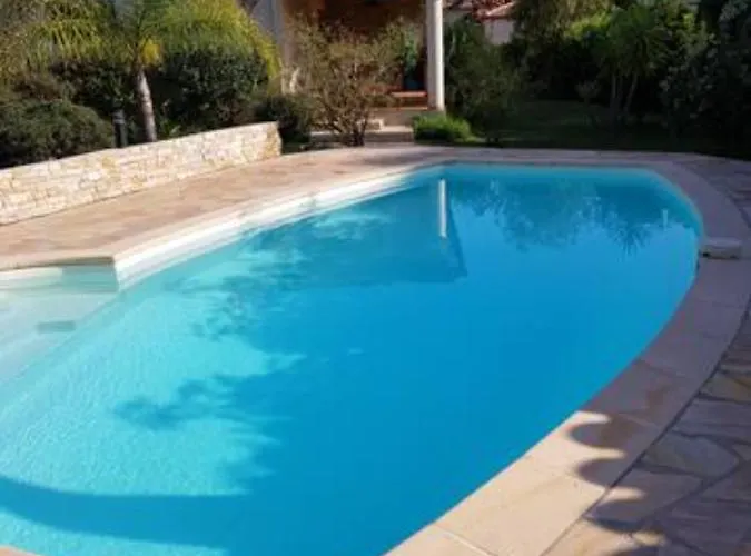 Habitación en casa particular D'hote Kalango Proche De La Plage-piscine *